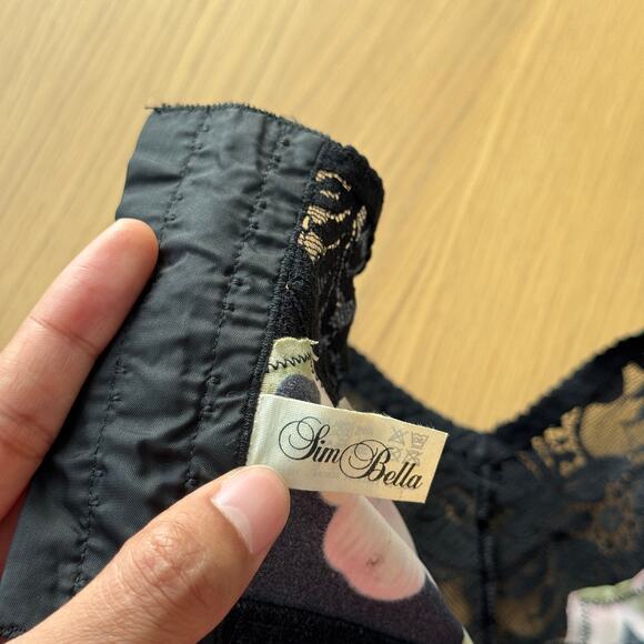 Vintage 90s Italian Black Floral Bustier Crop Top with Lace Trim (S, C cup) - Picture 11 of 12